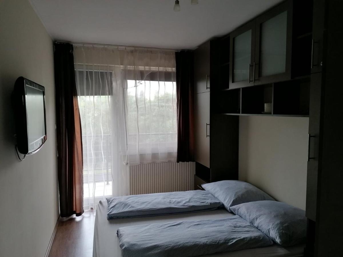 Family Holiday Apartman Nyíregyháza Eksteriør bilde